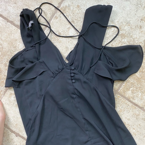 Express Black Ruffle Top - Picture 2 of 3